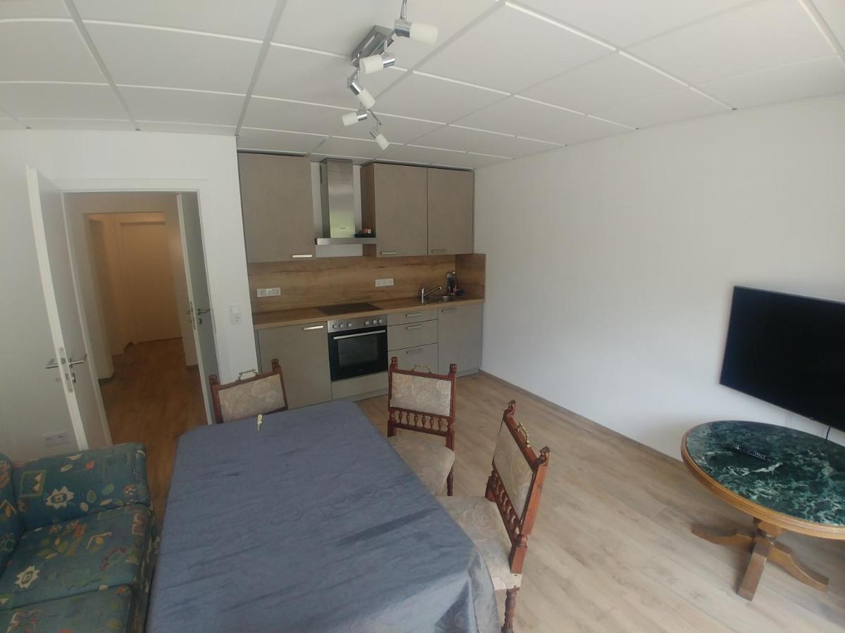 Monteur- Und Ferienwohnung Gemmer 52Qm Herold Buitenkant foto